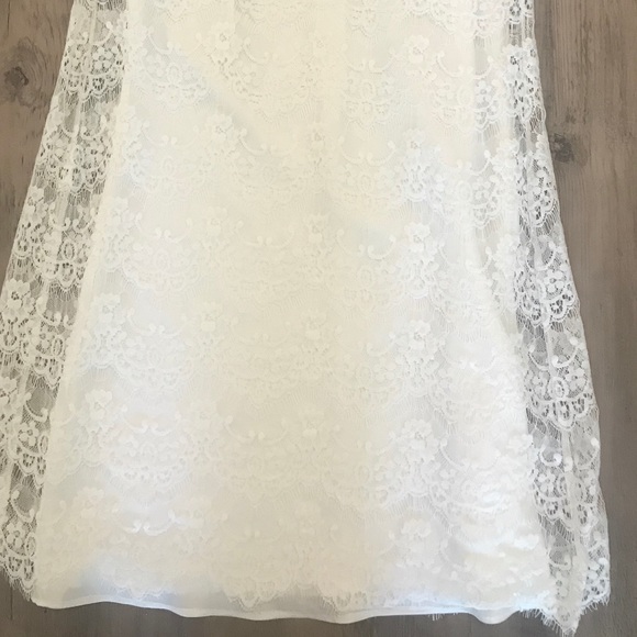 Lacey Off-White Dress - Picture 2 of 2